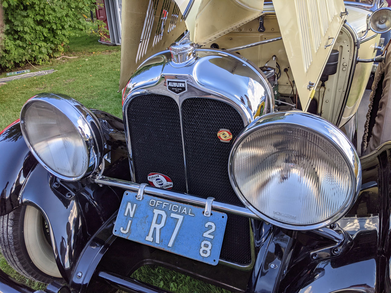 Auburn 1928 frontend view