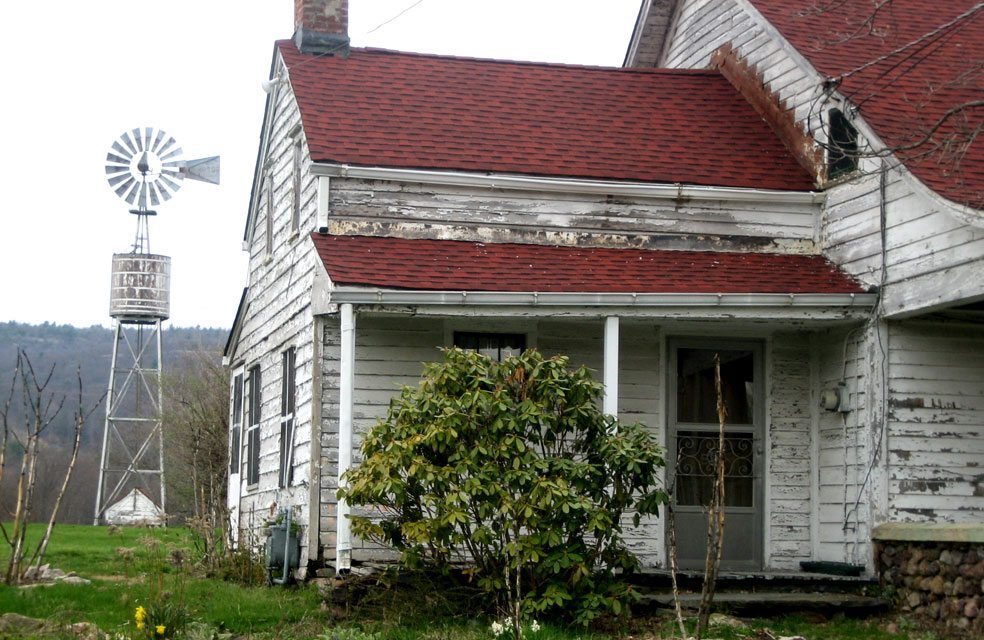 restoration front of house detail 1